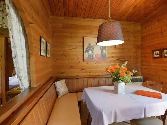 Secluded Holiday Home in Eschede With Terrace & Garden - Yerinde Yemek