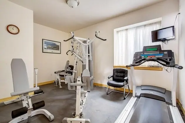 Secluded & Spacious Mountain Getaway - Fitness