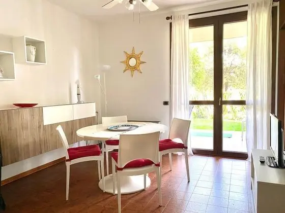 Seclusive Apartment in Sirmione near Lake - Oda Düzeni