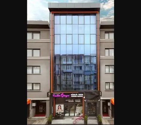 SECOND SUIT Otel