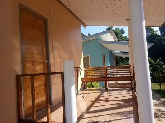 Secret Bungalows - Oda