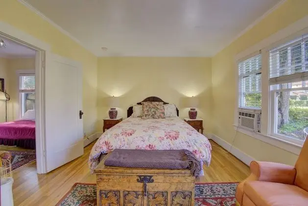 Secret Garden Inn