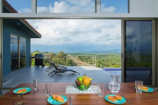 Secret Mountain Top 3BR Casa Colibr With Jungle Views Private Pool BBQ