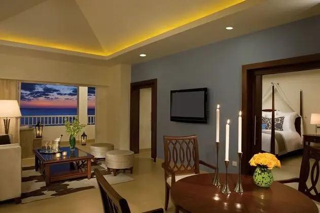 Secrets St. James Montego Bay - Luxury - Adults Only - All Inclusive - Oda