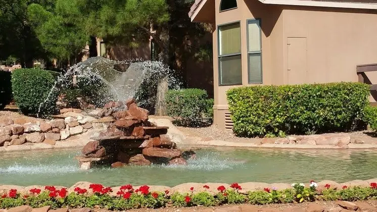 Sedona Pines Resort - Lobi