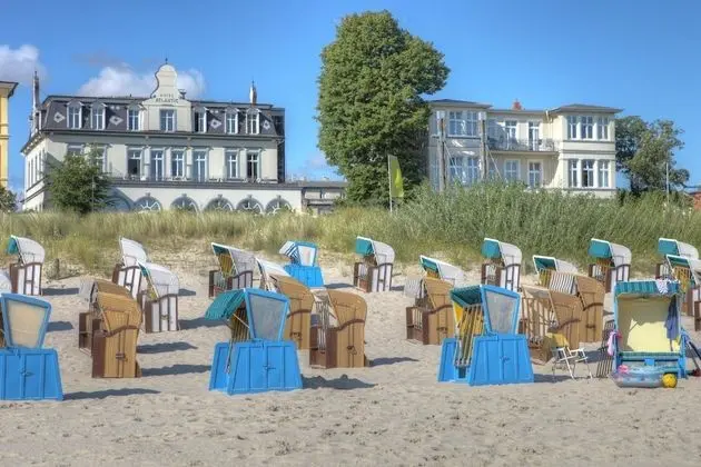 SEETELHOTEL Strandhotel Atlantic - Plaj