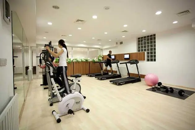 Hotel Sefa 2 - Spor