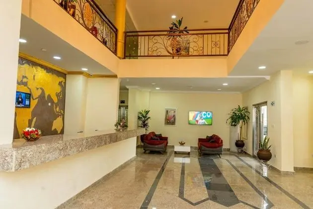 Sefcon Suites and Apartment - Lobi