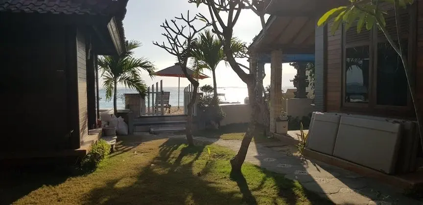 Segara Beach Inn - Dış Mekan