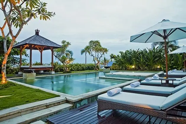The Segara Suites - Havuz