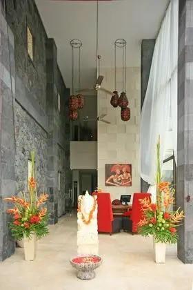 The Segara Suites - Lobi