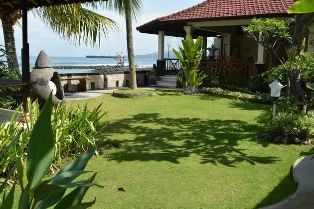 Segara Wangi Beach Cottages - Dış Mekan