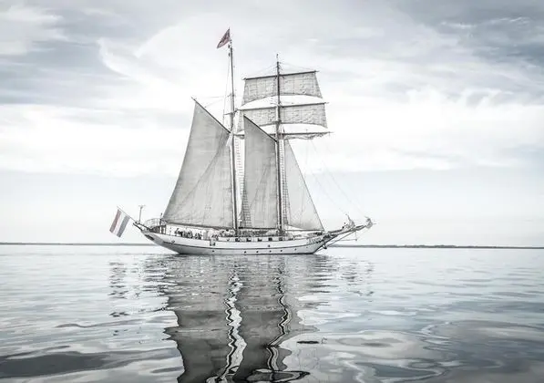 Segelschiff J.R. Tolkien - Havuz