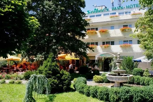 Seibels Park Hotel