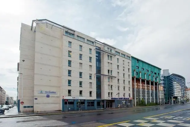 Séjours & Affaires Lyon Saint-Nicolas - 1