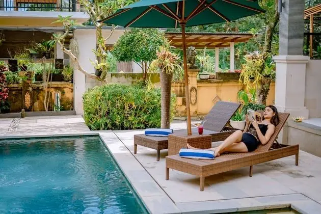 Sekembang Ubud Villa - Havuz
