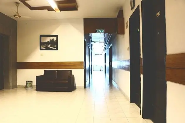 Sel Nibash Hotel & Serviced Apartments - Lobi