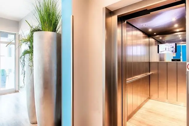 Select Hotel City Bremen - Lobi
