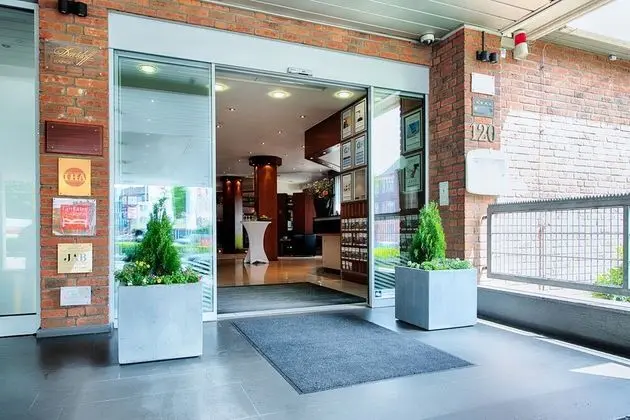 Select Hotel Crown Mönchengladbach - Dış Mekan