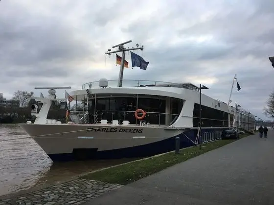 Select MS Charles Dickens - Neuss - Dış Mekan