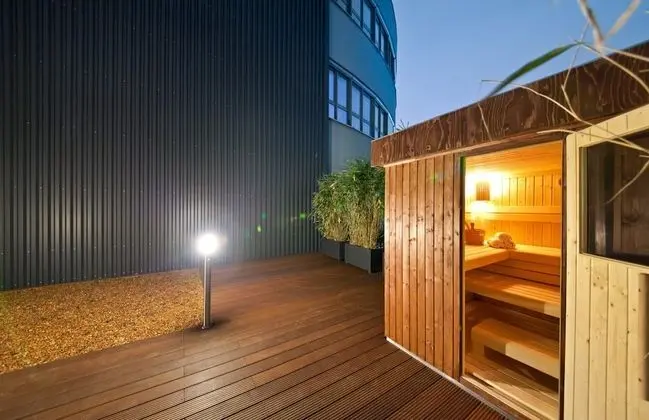 Select Hotel Style Berlin - Havuz