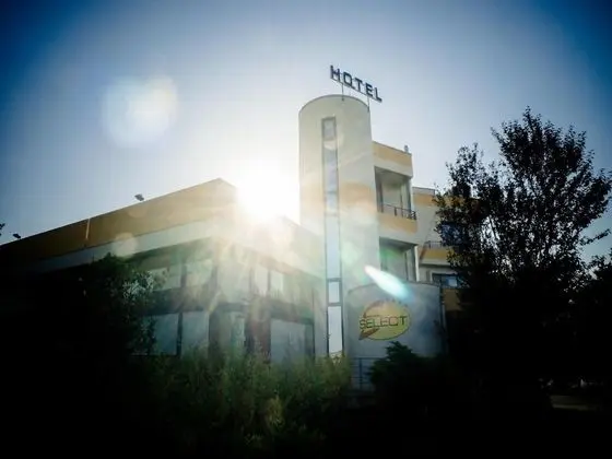 Hotel Select Wellness & Spa - 1