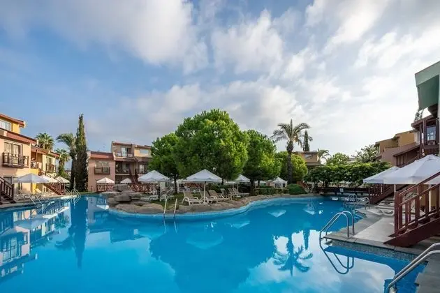 Selectum Family Resort Side - Havuz