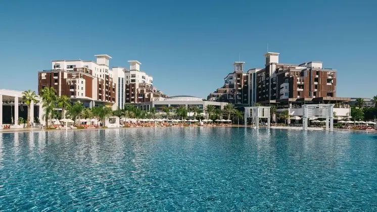 Selectum Luxury Resort - 8