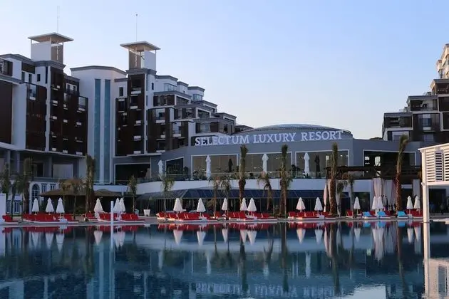 Selectum Luxury Resort - 9