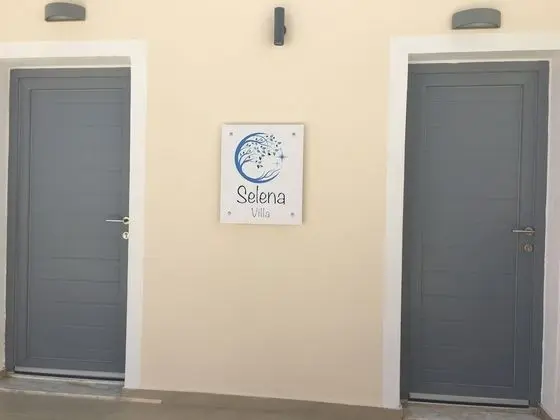 Selena Villa