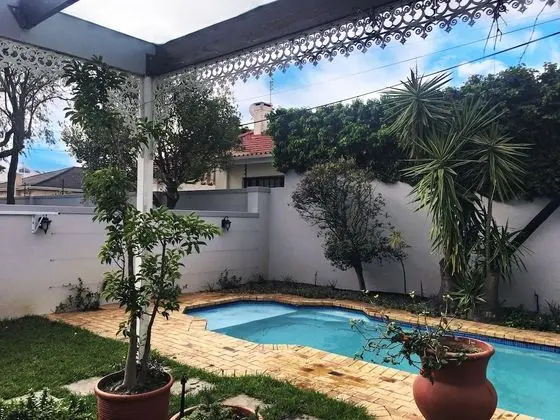 Selton Guest House - Havuz