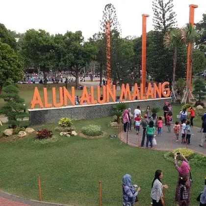 Semeru Hostel Malang - Adults Only