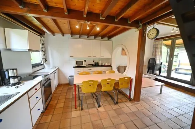 Semi-detached Bungalow for 6 People Next to the Lac de Vallée de Rabais - Mutfak