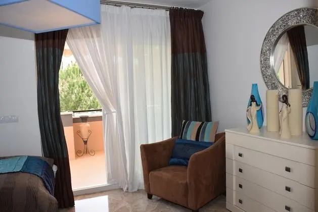 Semi Detached Townhouse Near The Beach - İç Mekan