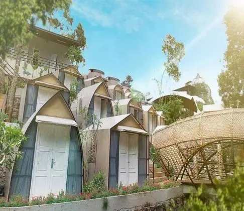 Semilir Glamping