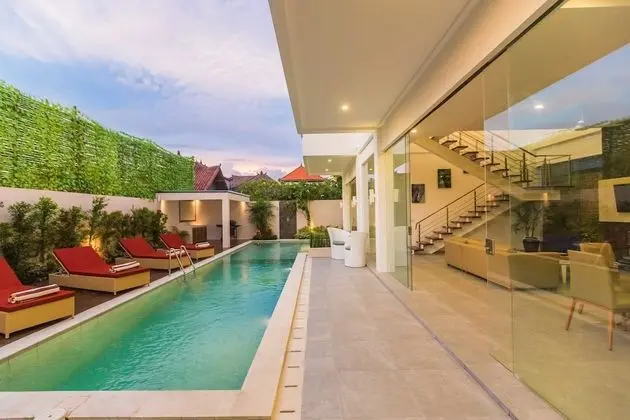Seminyak Villa Serenity - Havuz