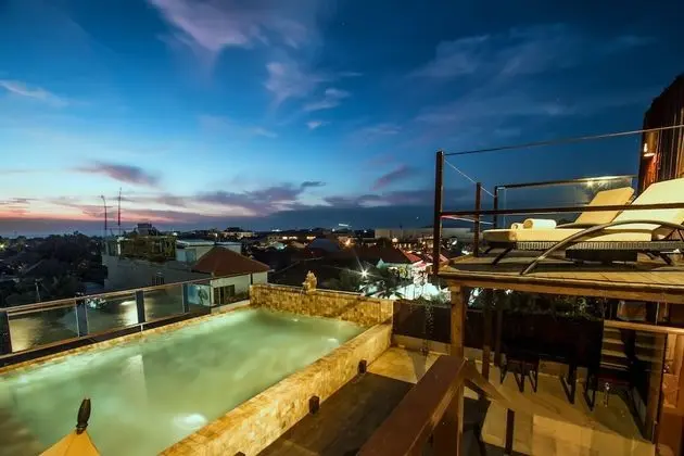 Seminyak Suites - Havuz