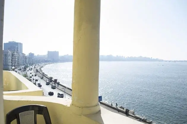 Semiramis hotel