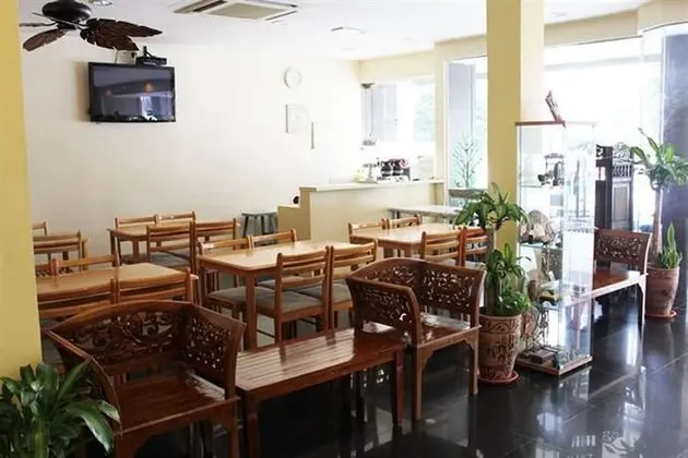 Hotel Sempurna - Yerinde Yemek
