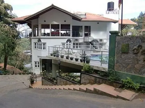 Senani Hotel