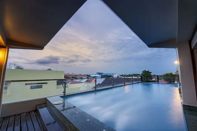 SENG HOUT HOTEL - Havuz