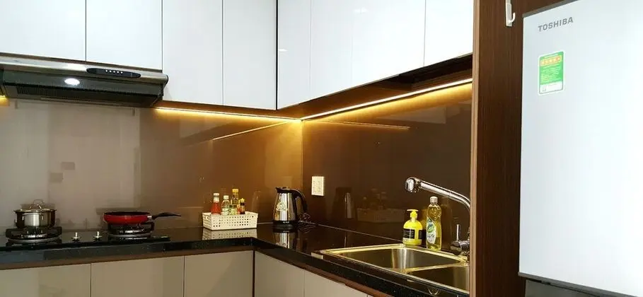 Senic Valley Henry Apt 2BR Free3G F10 - Mutfak