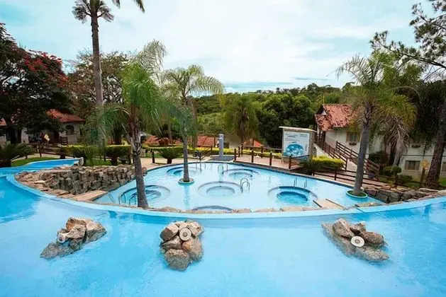 Senior Village Eco Resort Siriema - Havuz