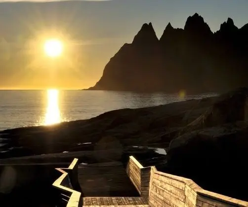 Senja Hotell