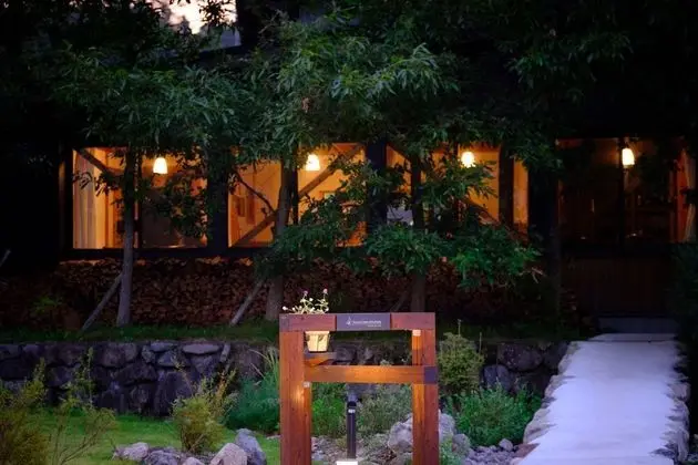 The Sense of Wonder Holistic Glamping - Lobi