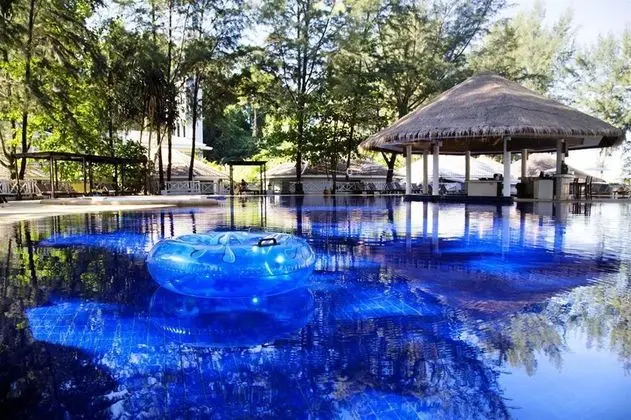 Sensimar Khaolak Beach Front Resort