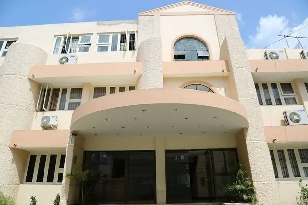 Senthil Residency