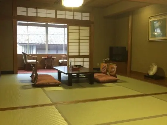 Sento Ryokan - Oda