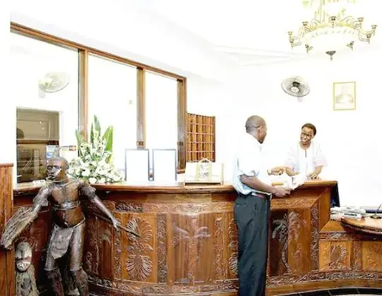 Sentrim Castle Royal Hotel - Lobi