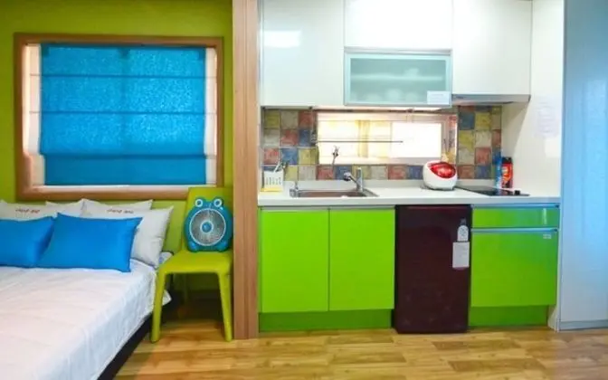 Seocheon Red Windmill Attiang Pension - Oda